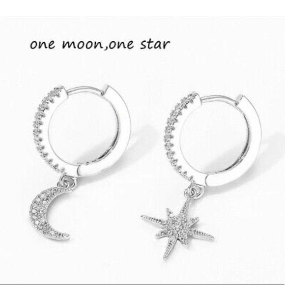 NWT One moon,one ⭐️ star StErling silver Earrings - Picture 2 of 3